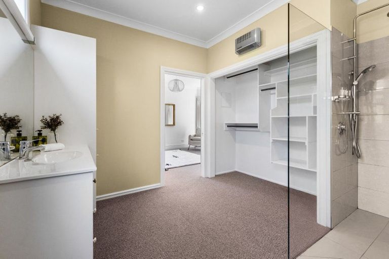 Photo of property in 25 Mission Road, Greenmeadows, Napier, 4112