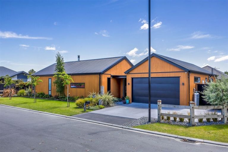 Photo of property in 2 Kakapo Place, Rolleston, 7614