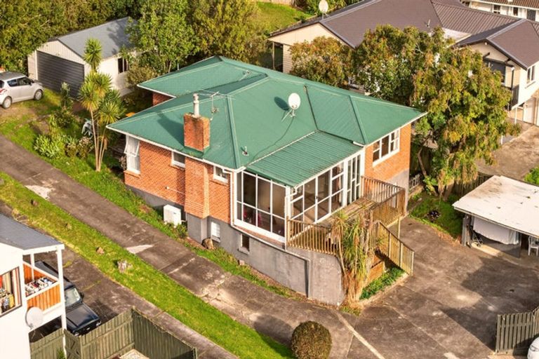 Photo of property in 450 Don Buck Road, Massey, Auckland, 0614