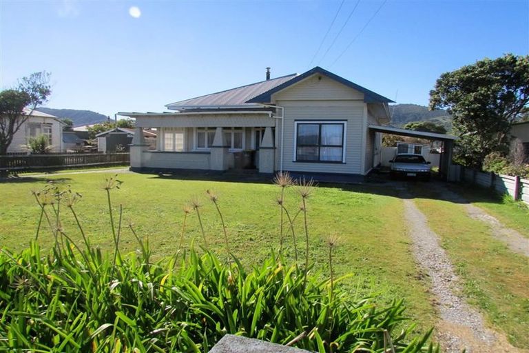 Photo of property in 95 Blake Street, Blaketown, Greymouth, 7805