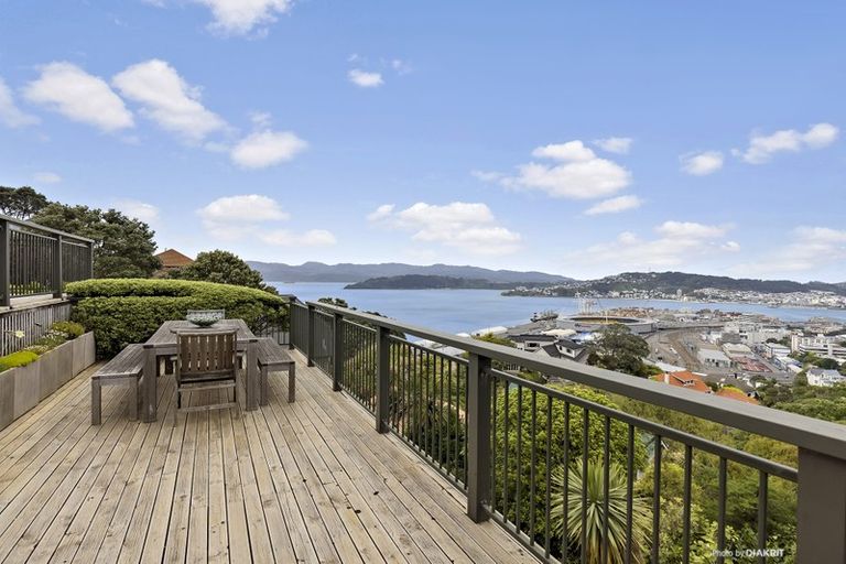 Photo of property in 31 Upper Watt Street, Wadestown, Wellington, 6012