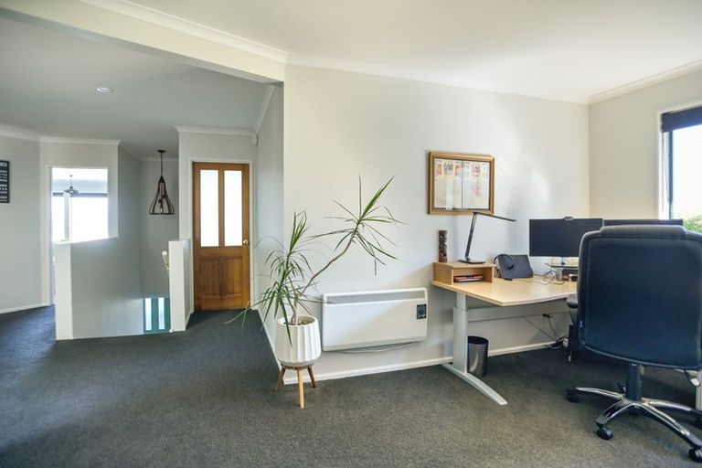 Photo of property in 25 Davies Drive, Atawhai, Nelson, 7010