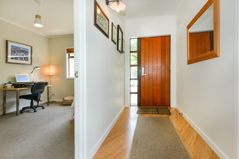 Photo of property in 15 Whakapirau Road, Maraekakaho, Hastings, 4174