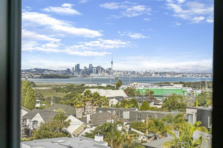 Photo of property in 408/28 Killarney Street, Takapuna, Auckland, 0622