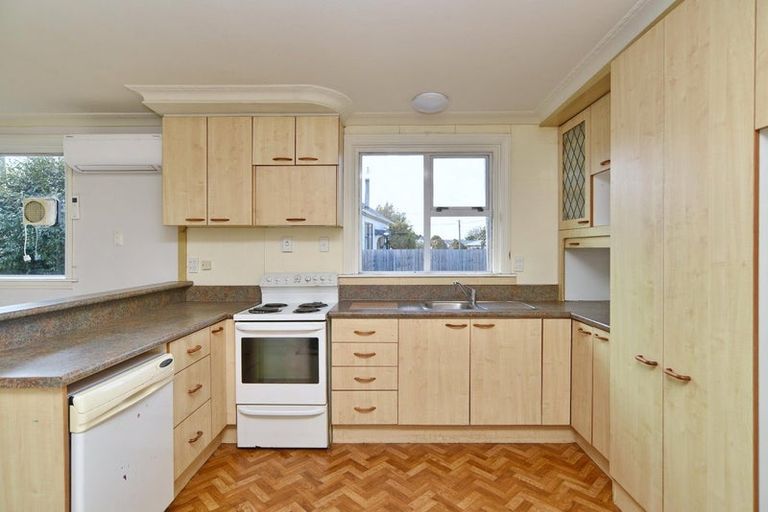 Photo of property in 37 Kellys Road, Mairehau, Christchurch, 8052