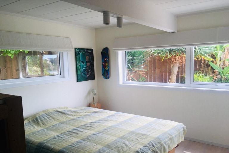 Photo of property in 19 Orewa Heights Crescent, Orewa, 0931