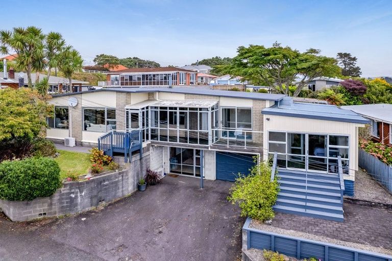 Photo of property in 102a Frankley Road, Frankleigh Park, New Plymouth, 4310