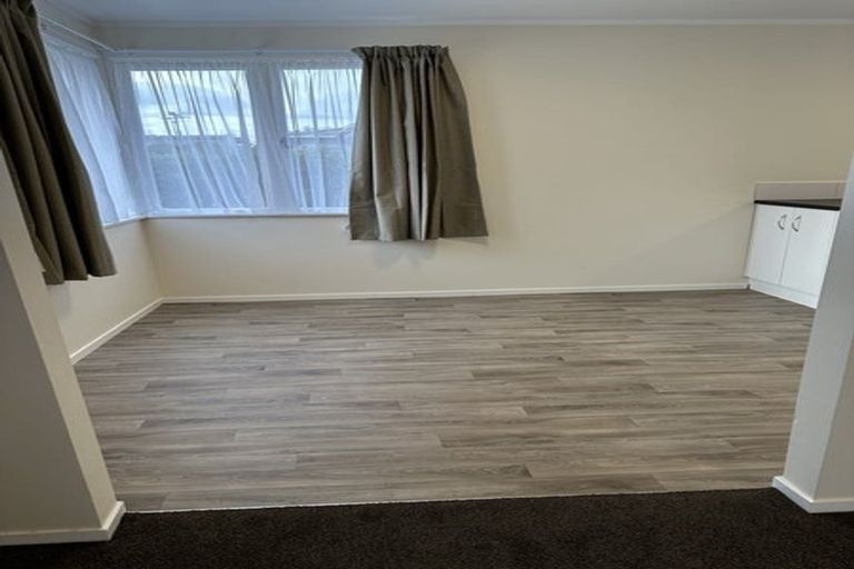 Photo of property in 24a Miranda Street, Avondale, Auckland, 0600