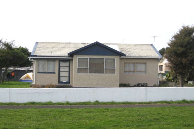 Photo of property in 46 Mouatt Street, Waitara, 4320