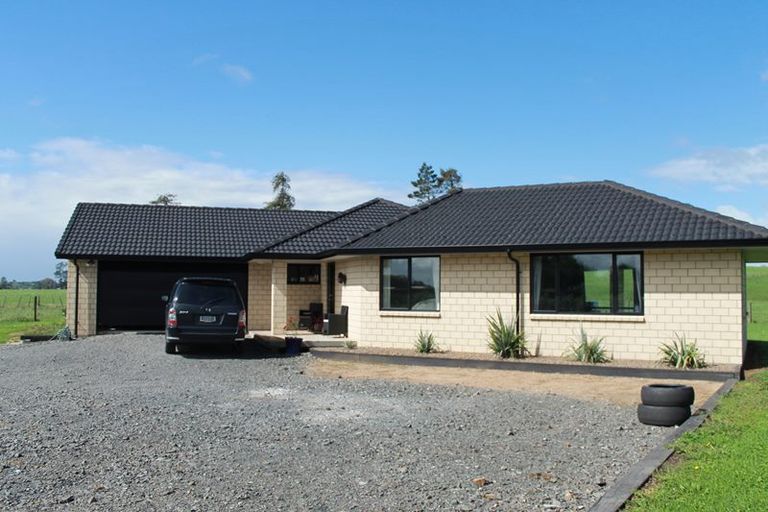 Photo of property in 195 Livingstone Road, Ngahinapouri, Hamilton, 3290