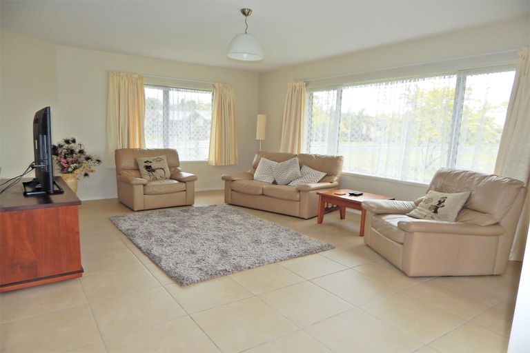 Photo of property in 14 Aranga Road, Kerikeri, 0230