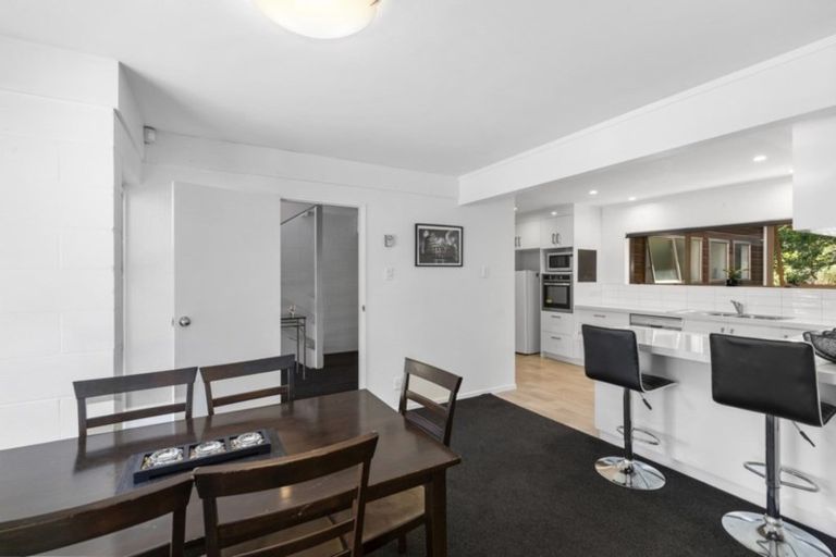 Photo of property in 105 Kamahi Street, Stokes Valley, Lower Hutt, 5019