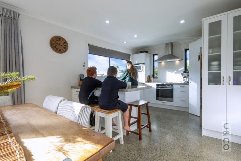 Photo of property in 188 Mcpike Road, Waimauku, 0883