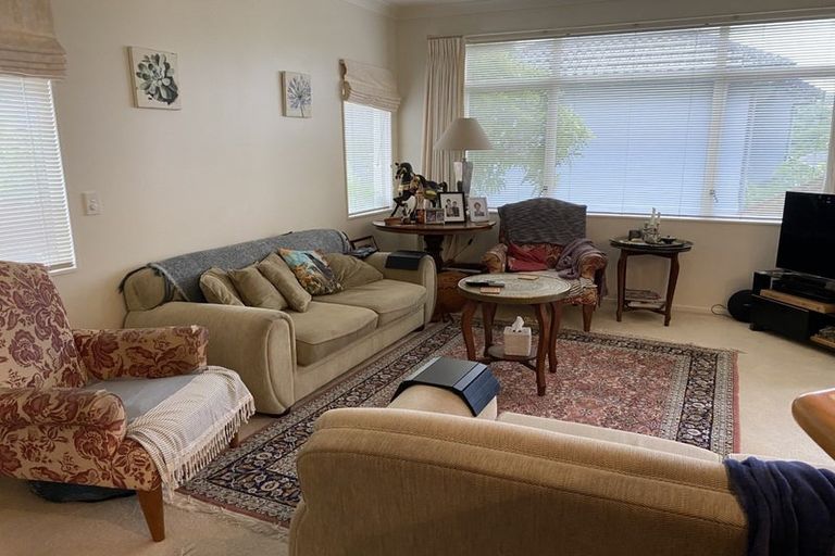 Photo of property in 23 Furlong Crescent, Churton Park, Wellington, 6037