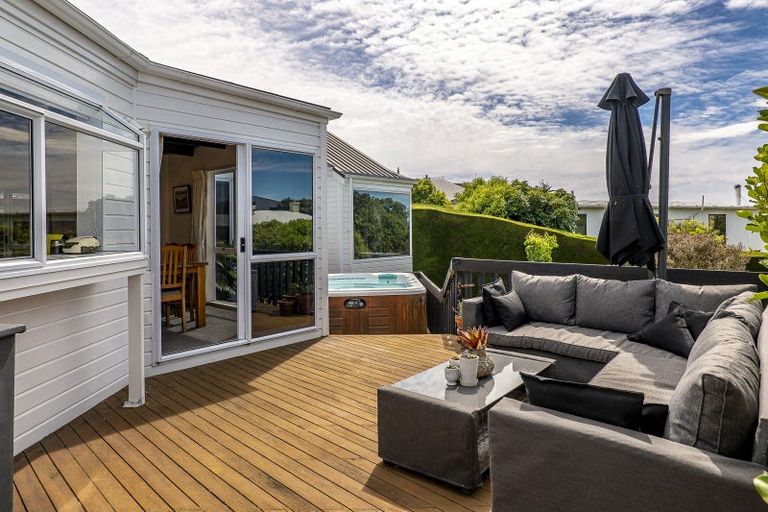 Photo of property in 71 Taylors Mistake Road, Scarborough, Christchurch, 8081