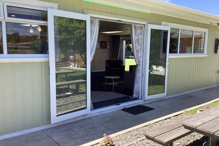 Photo of property in 17 Hinaki Street, Inner Kaiti, Gisborne, 4010