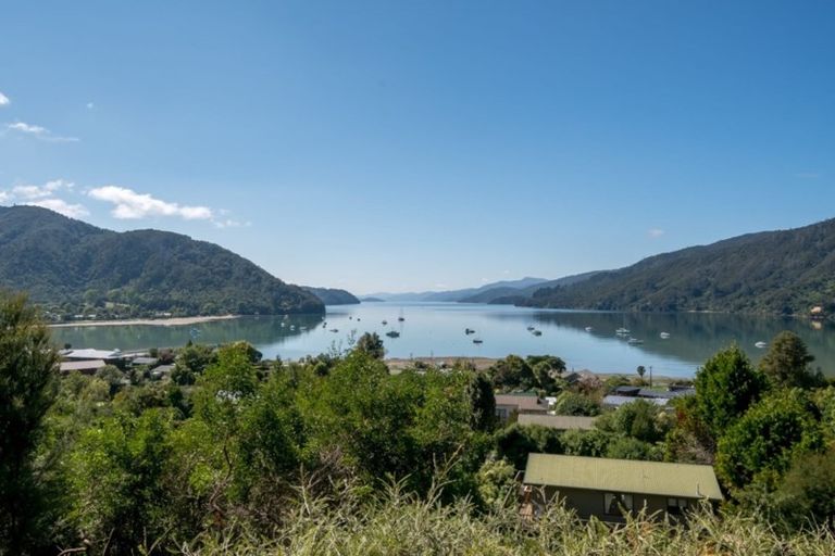 Photo of property in 39 Tirimoana Terrace, Anakiwa, Picton, 7281