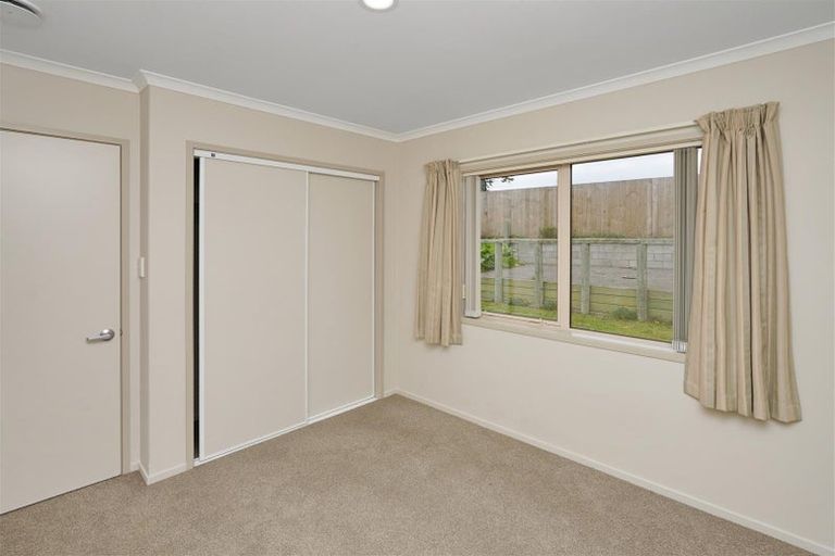 Photo of property in 136 Hay Street, Bromley, Christchurch, 8062
