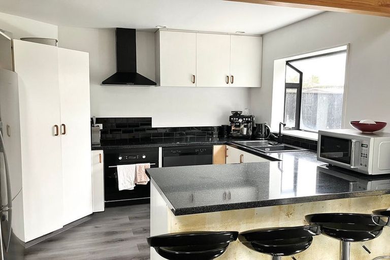 Photo of property in 23b Mudie Street, Alicetown, Lower Hutt, 5010