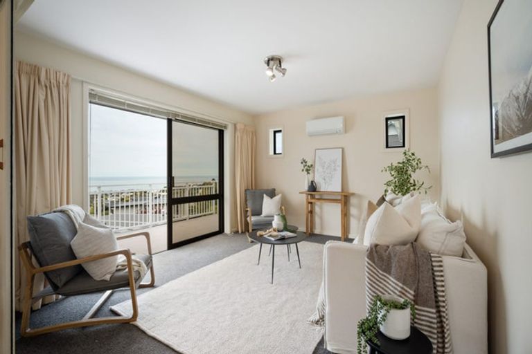 Photo of property in 9 Muritai Terrace, Mount Pleasant, Christchurch, 8081