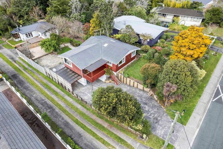 Photo of property in 9 Merchant Avenue, Te Atatu South, Auckland, 0610