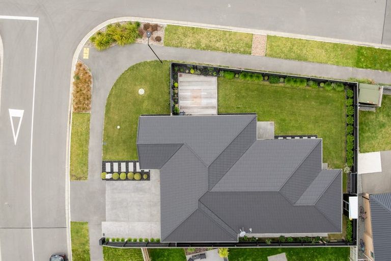 Photo of property in 64 Whitburn Avenue, Halswell, Christchurch, 8025