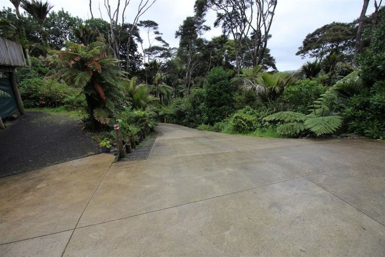 Photo of property in 41 Tarapatiki Drive, Whitianga, 3510