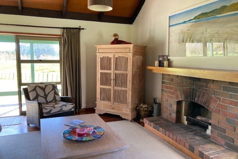 Photo of property in 570 Rahuikiri Road, Tomarata, Wellsford, 0974