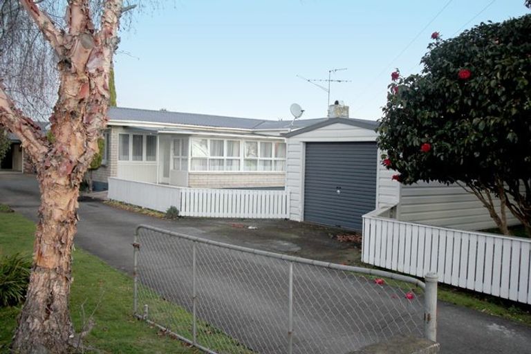Photo of property in 75 Clevedon Road, Papakura, 2110