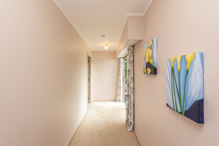 Photo of property in 1580 South Road, Manutahi, Patea, 4598