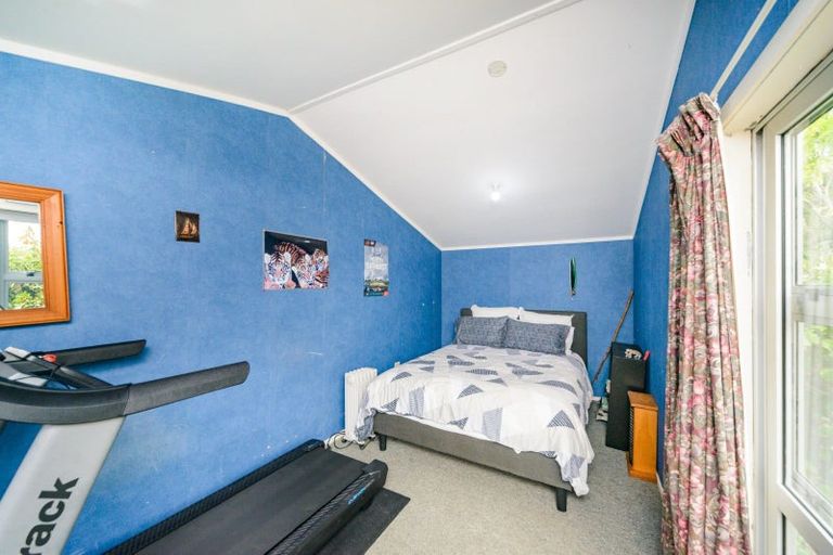 Photo of property in 17 Aranui Road, Kairanga, Palmerston North, 4475
