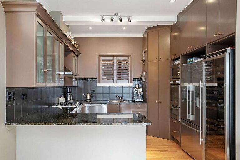 Photo of property in 30 Major Aitken Drive, Huntsbury, Christchurch, 8022