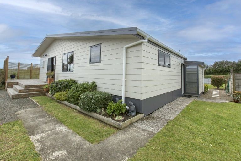 Photo of property in Rehutai Road, Baylys Beach, Dargaville, 0377