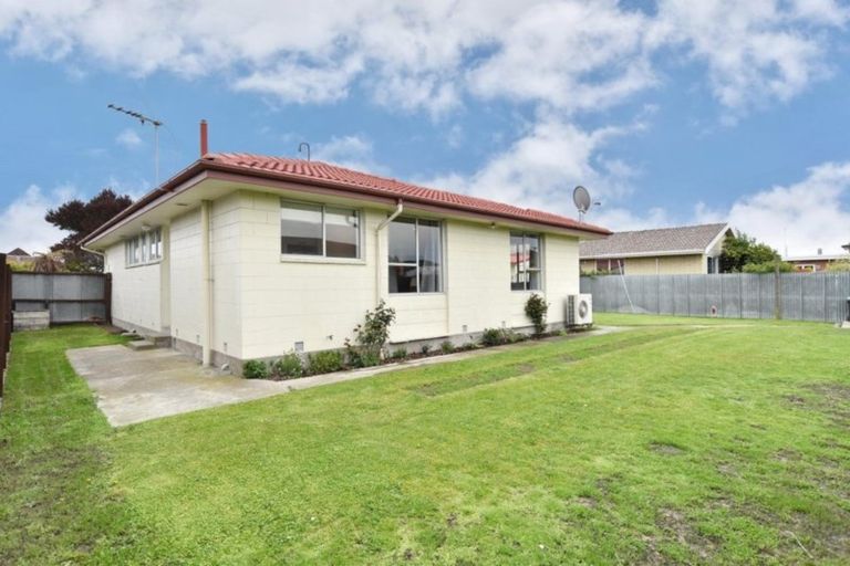 Photo of property in 42 Trevor Street, Hornby, Christchurch, 8042
