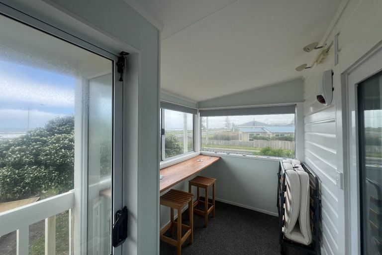 Photo of property in 1 Karaka Street, Otaki Beach, Otaki, 5512