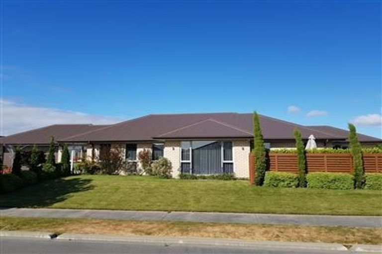 Photo of property in 7 Eyrewell Road, Pegasus, 7612