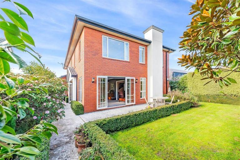 Photo of property in 2 Jane Deans Close, Riccarton, Christchurch, 8011