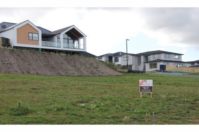 Photo of property in 120 Arran Point Parade, Orewa, 0931