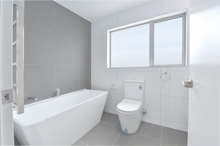 Photo of property in 169c Wallace Road, Mangere Bridge, Auckland, 2022