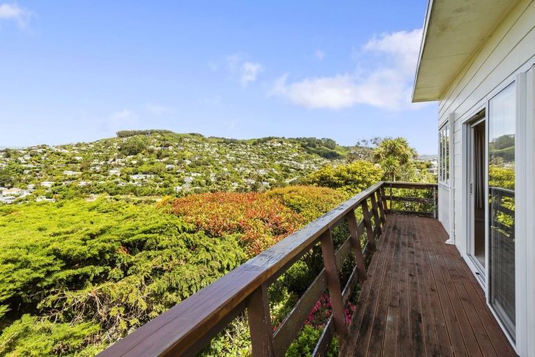 Photo of property in 53 Winston Street, Crofton Downs, Wellington, 6035