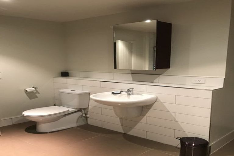 Photo of property in 1/59 Mortimer Terrace, Brooklyn, Wellington, 6021