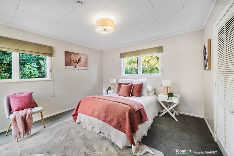 Photo of property in 4 Huntingdon Street, Northland, Wellington, 6012