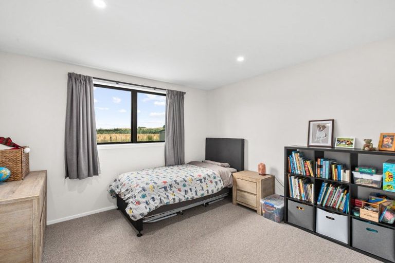 Photo of property in 34 Pourerere Road, Waipawa, 4271