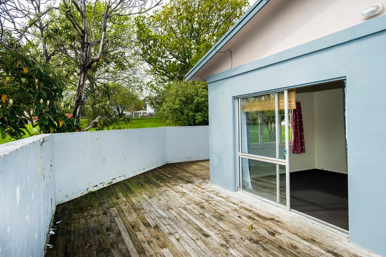 Photo of property in 11 Devery Street, Mangapapa, Gisborne, 4010