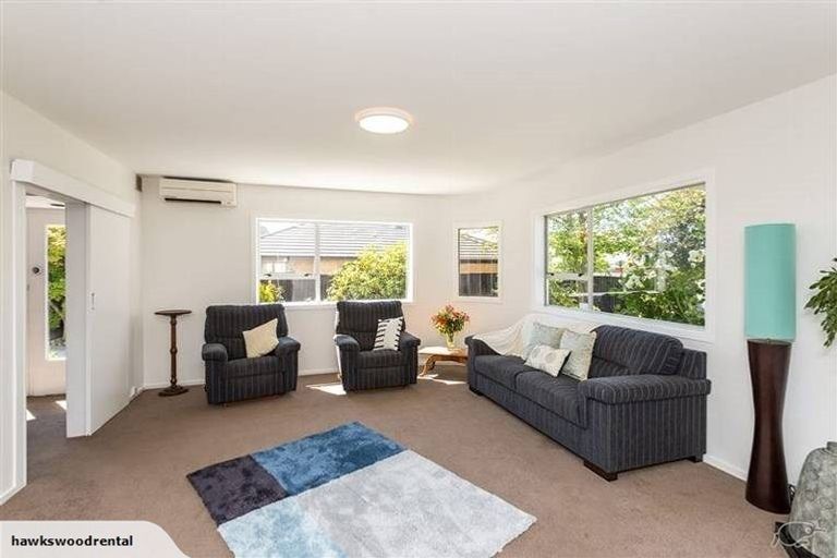 Photo of property in 103 Rattray Street, Riccarton, Christchurch, 8041