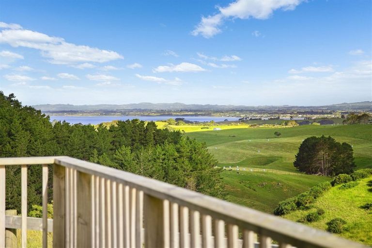 Photo of property in 48 Hatton Road, Awhitu, Waiuku, 2684