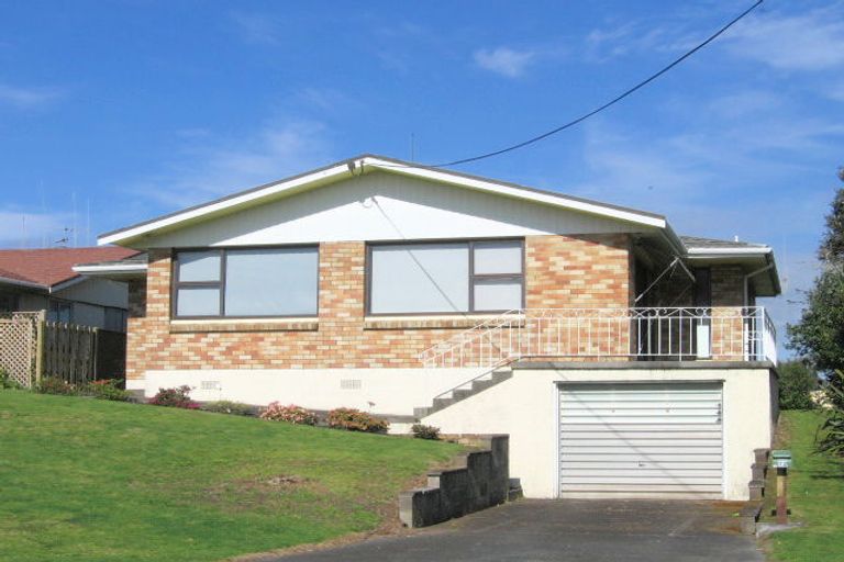 Photo of property in 72 Orkney Road, Mount Maunganui, 3116