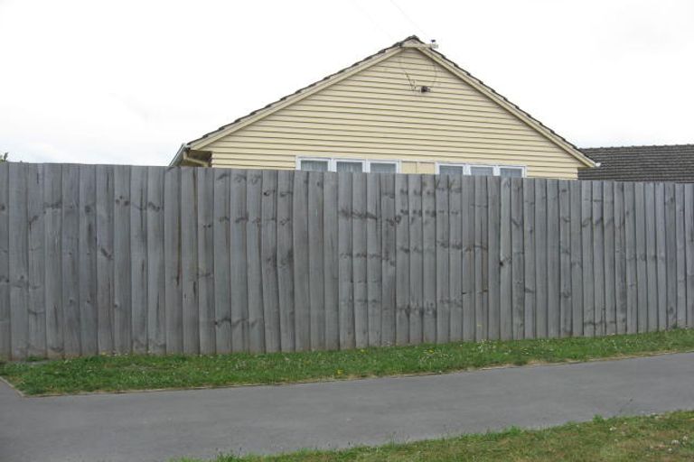 Photo of property in 28 Newnham Terrace, Upper Riccarton, Christchurch, 8041