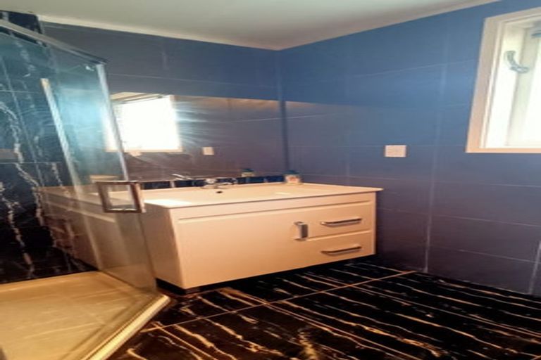 Photo of property in 2/12 Olive Crescent, Papatoetoe, Auckland, 2025