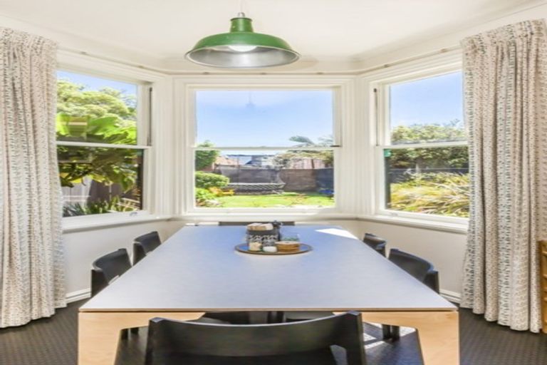 Photo of property in 19 Roy Street, Newtown, Wellington, 6021